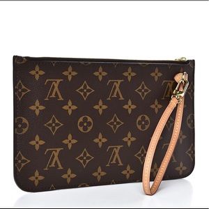 Louis Vuitton Neverfull GM Wristlet - NEVER USED